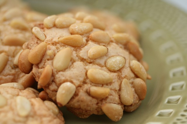 pine nut cookies.jpg